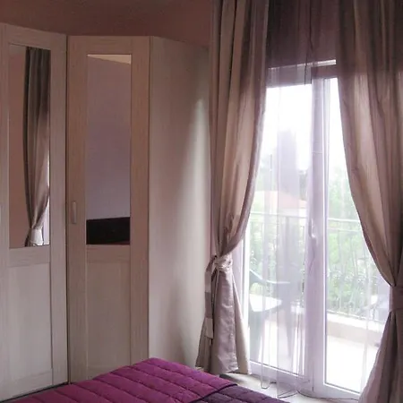 Smokva Apartments Herceg Novi Room photo